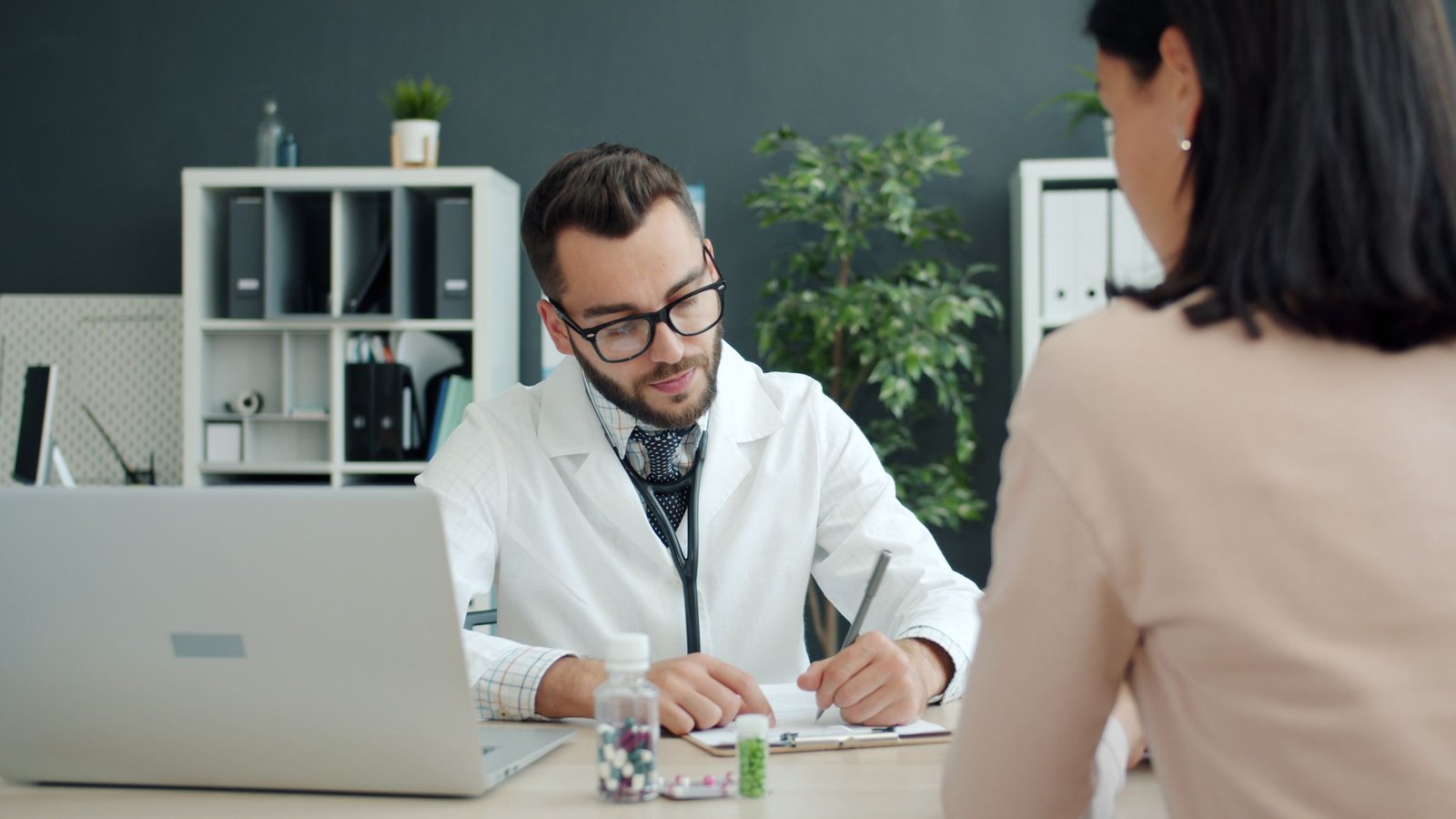Specialist Follow-up Review per Visit care photograph